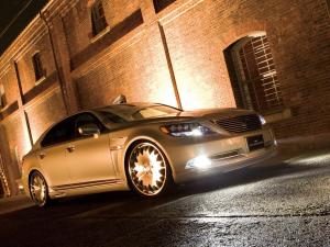 Lexus LS600h by Wald